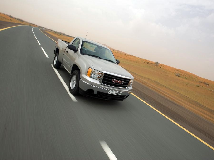  GMC Sierra Regular Cab 2006 года  (фото 13 из 16)